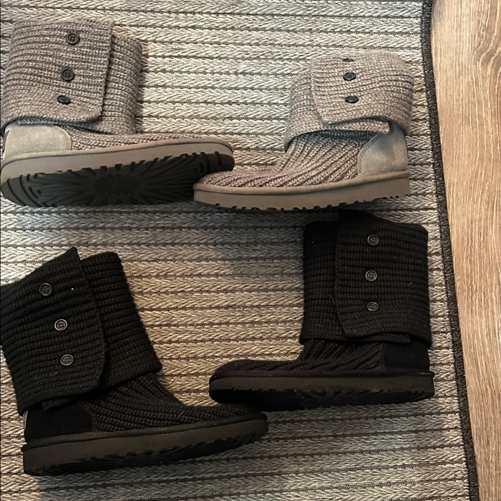 Stylish Knit Button Boots in Black and Gray